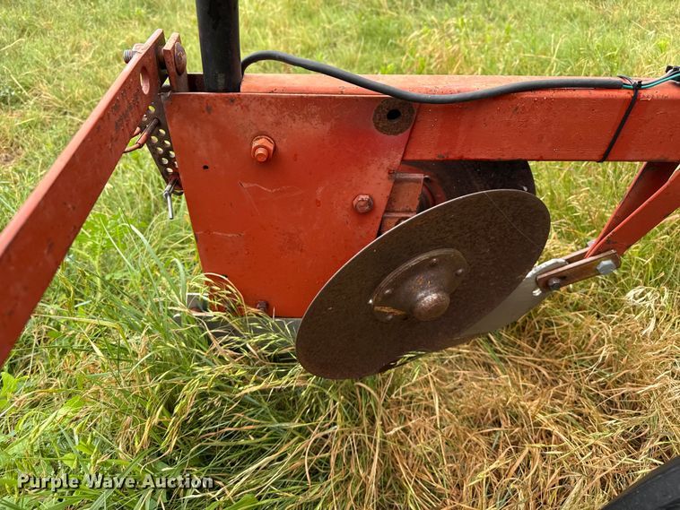 image for item FB6879 International 400 Cyclo Air planter