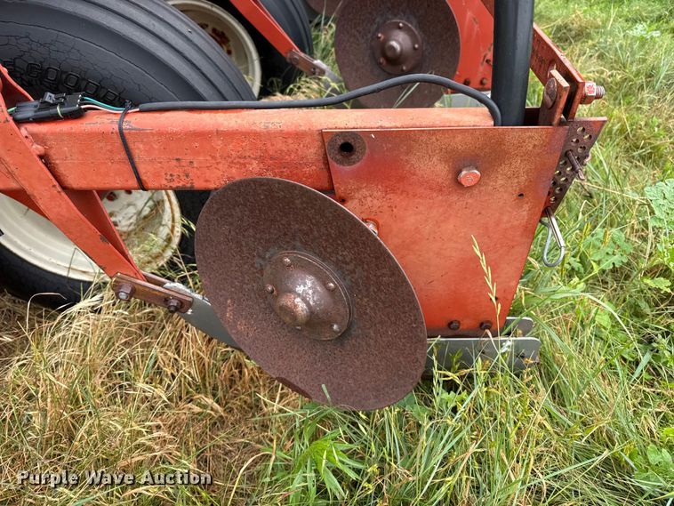 image for item FB6879 International 400 Cyclo Air planter