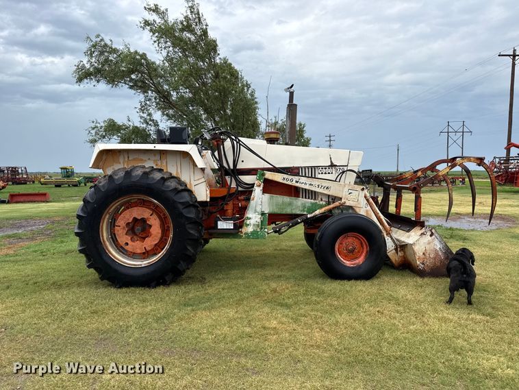 image for item FB6881 1972 Case 970 tractor