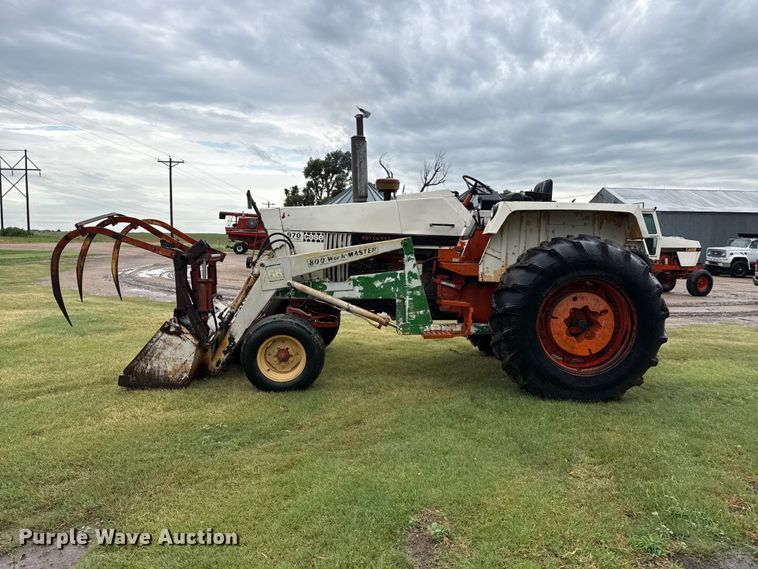 image for item FB6881 1972 Case 970 tractor