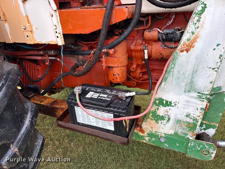 image for item FB6881 1972 Case 970 tractor