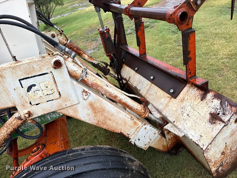 image for item FB6881 1972 Case 970 tractor
