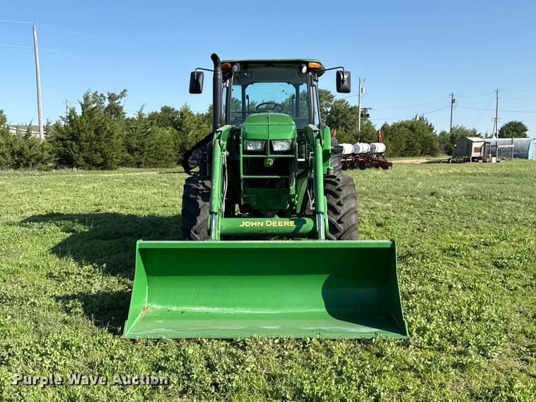 image for item FB6894 2016 John Deere 6120E MFWD tractor