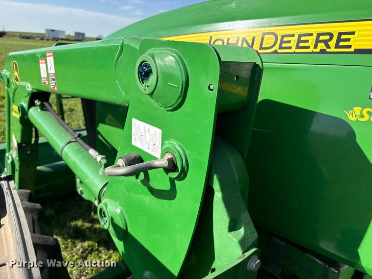 image for item FB6894 2016 John Deere 6120E MFWD tractor