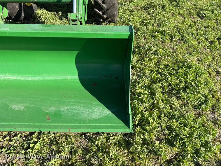 image for item FB6894 2016 John Deere 6120E MFWD tractor