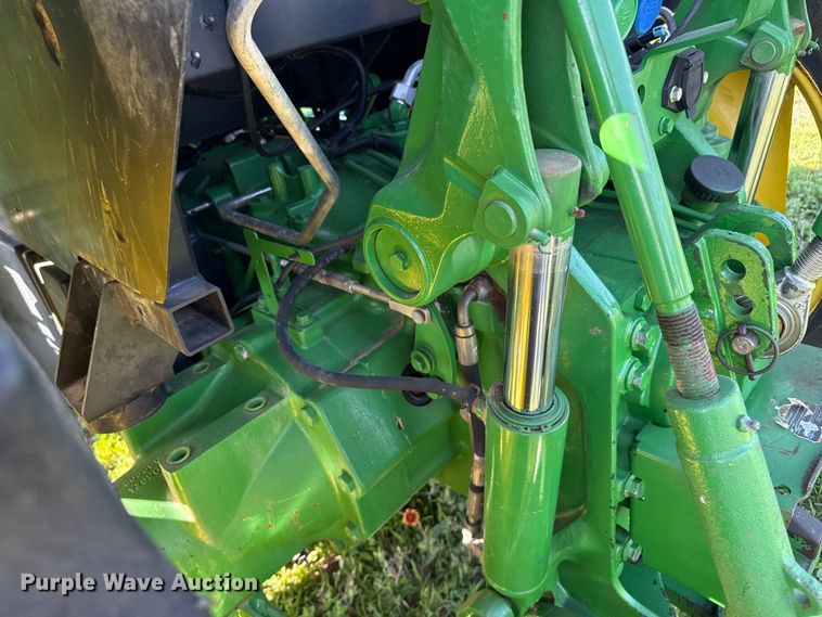 image for item FB6894 2016 John Deere 6120E MFWD tractor