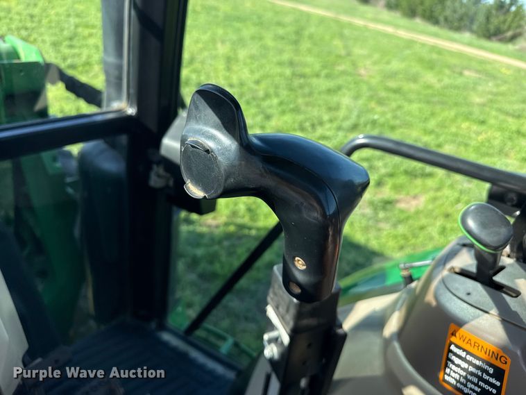 image for item FB6894 2016 John Deere 6120E MFWD tractor