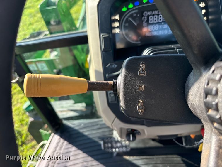 image for item FB6894 2016 John Deere 6120E MFWD tractor