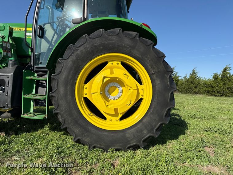 image for item FB6894 2016 John Deere 6120E MFWD tractor
