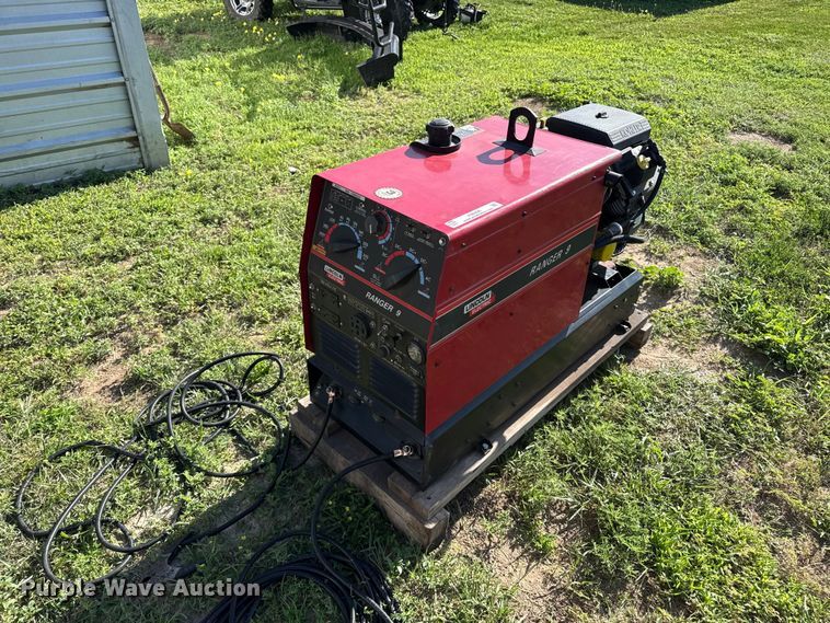 image for item FB6896 Lincoln Ranger 9 welder