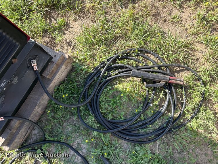 image for item FB6896 Lincoln Ranger 9 welder