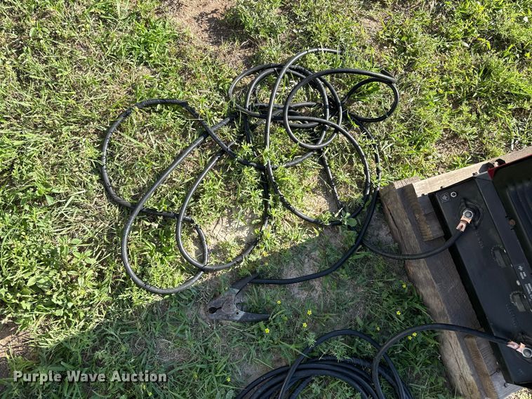 image for item FB6896 Lincoln Ranger 9 welder