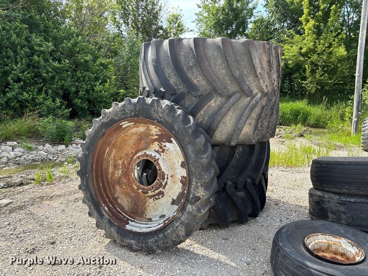 image for item FC1759 (3) tires