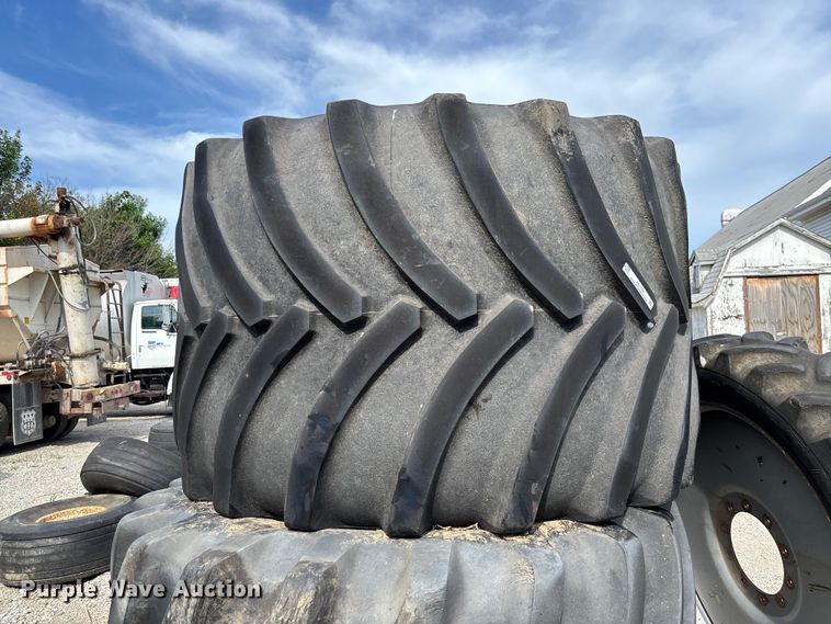 image for item FC1759 (3) tires