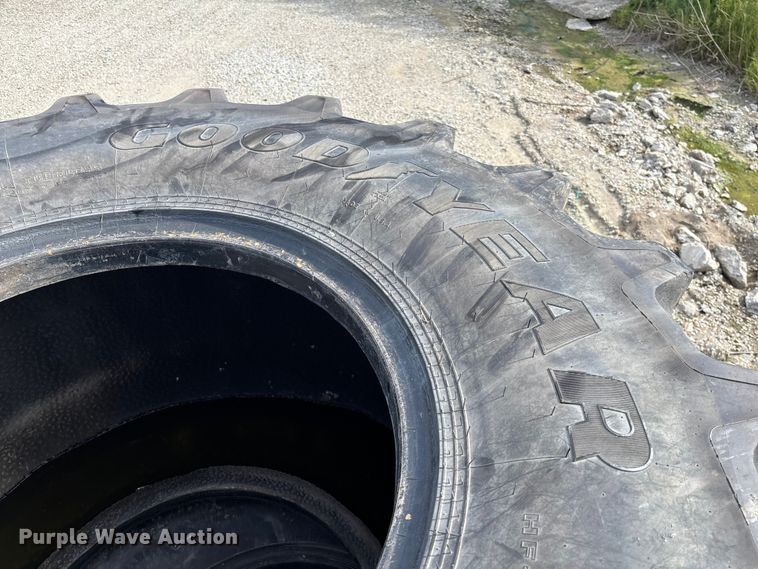 image for item FC1759 (3) tires