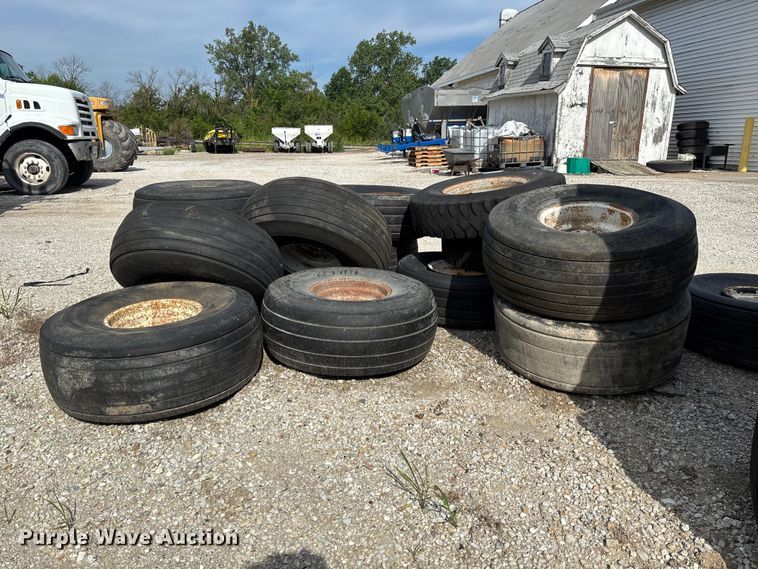 image for item FC1760 (15) tires and wheels