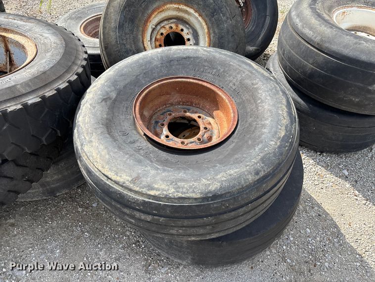 image for item FC1760 (15) tires and wheels