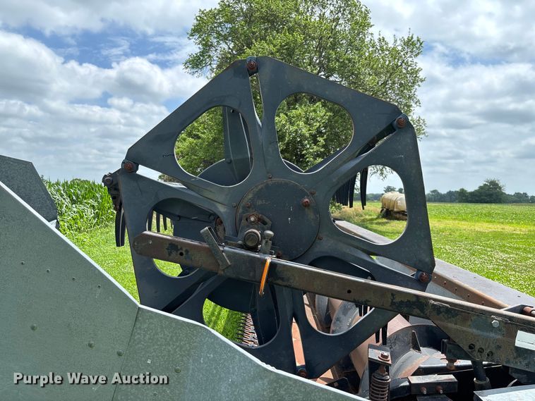 image for item FC1764 Allis-Chalmers 320 rigid head