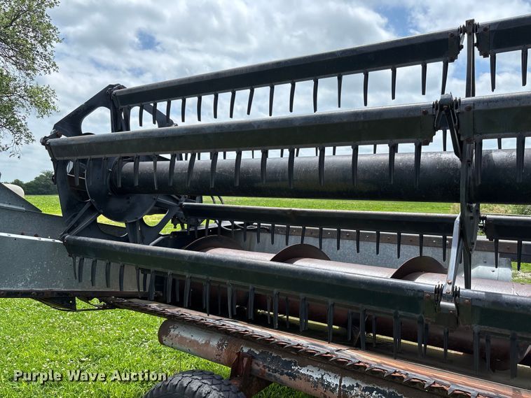 image for item FC1764 Allis-Chalmers 320 rigid head