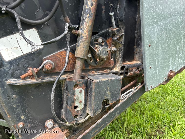image for item FC1764 Allis-Chalmers 320 rigid head