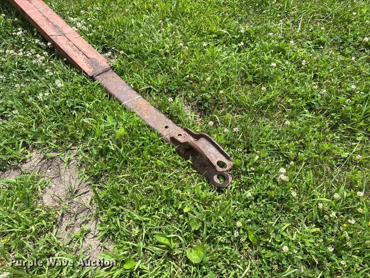 image for item FC1764 Allis-Chalmers 320 rigid head