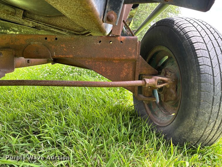 image for item FC1764 Allis-Chalmers 320 rigid head