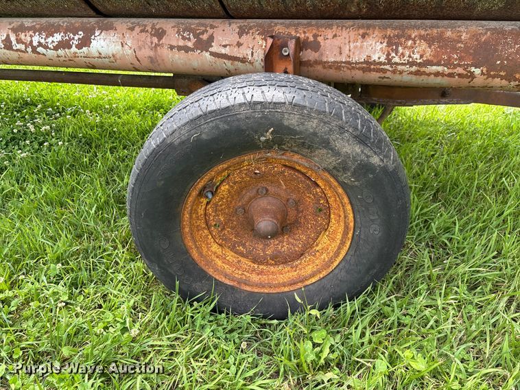 image for item FC1764 Allis-Chalmers 320 rigid head