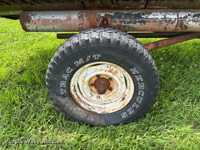 image for item FC1764 Allis-Chalmers 320 rigid head