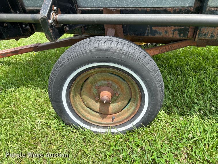 image for item FC1764 Allis-Chalmers 320 rigid head