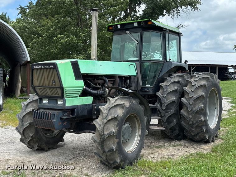 image for item FC1765 1989 Deutz-Allis 9190 MFWD tractor