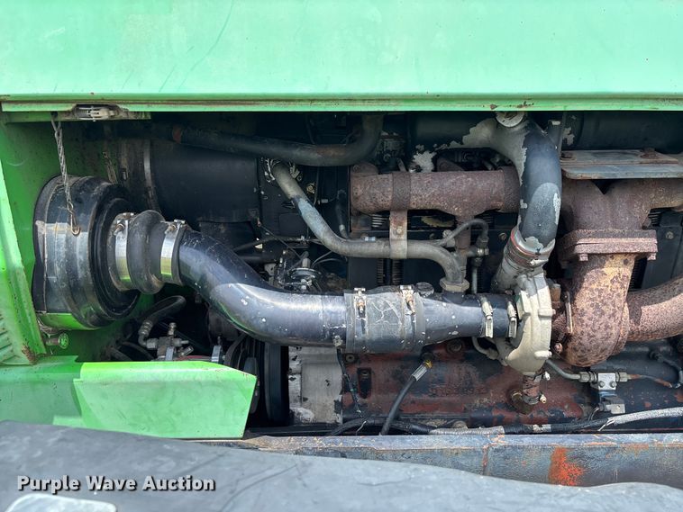 image for item FC1765 1989 Deutz-Allis 9190 MFWD tractor