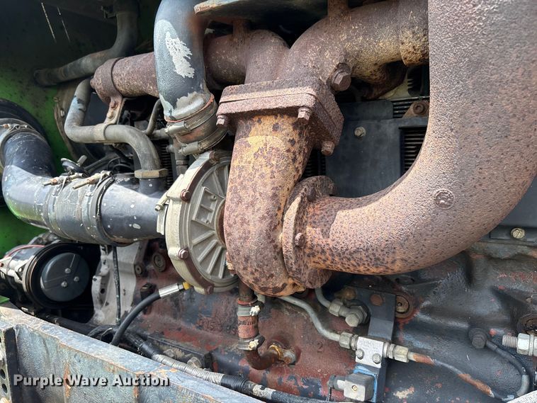 image for item FC1765 1989 Deutz-Allis 9190 MFWD tractor