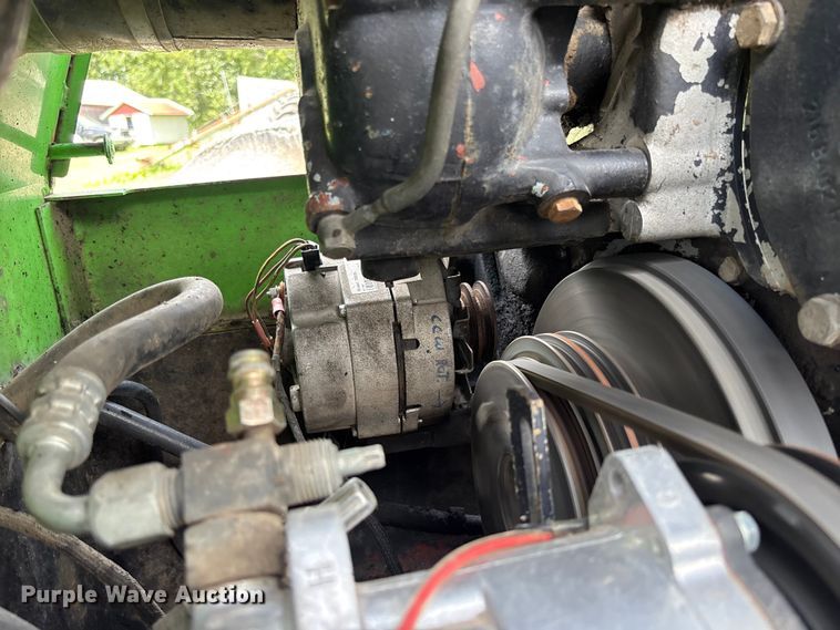 image for item FC1765 1989 Deutz-Allis 9190 MFWD tractor