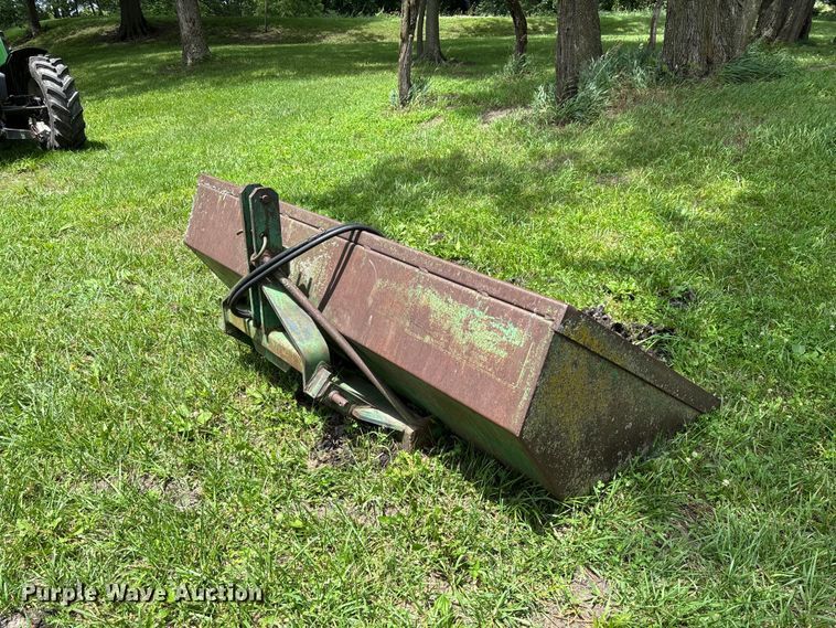 image for item FC1766 Bucket