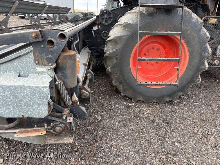 image for item FC2351 Allis-chalmers Gleaner L2 Golden Harvest combine