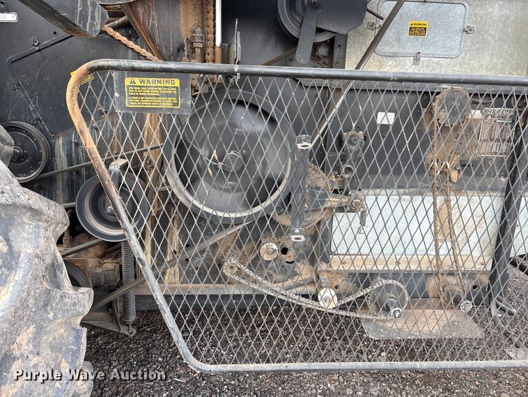 image for item FC2351 Allis-chalmers Gleaner L2 Golden Harvest combine