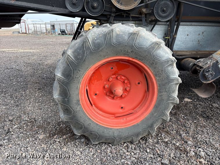 image for item FC2351 Allis-chalmers Gleaner L2 Golden Harvest combine