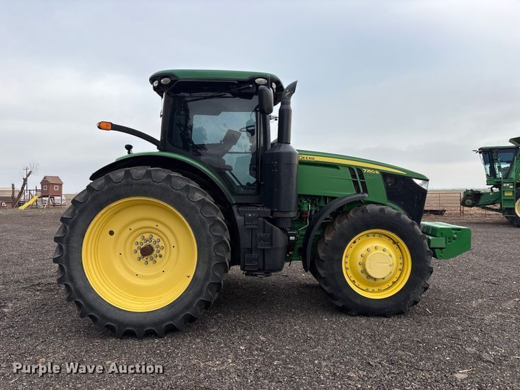 image for item FC2352 2014 John Deere 7250R MFWD tractor