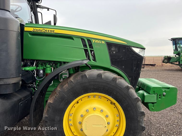 image for item FC2352 2014 John Deere 7250R MFWD tractor