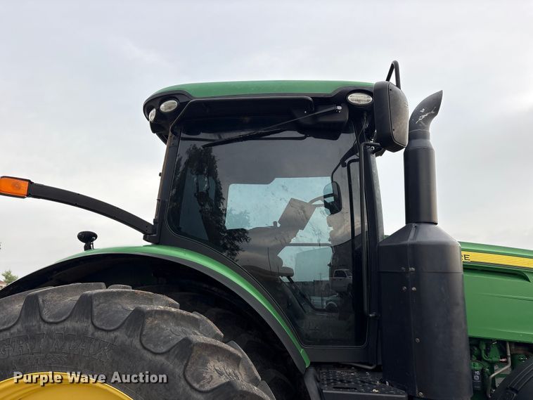 image for item FC2352 2014 John Deere 7250R MFWD tractor
