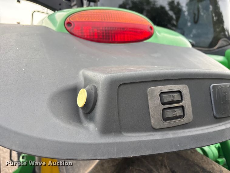 image for item FC2352 2014 John Deere 7250R MFWD tractor