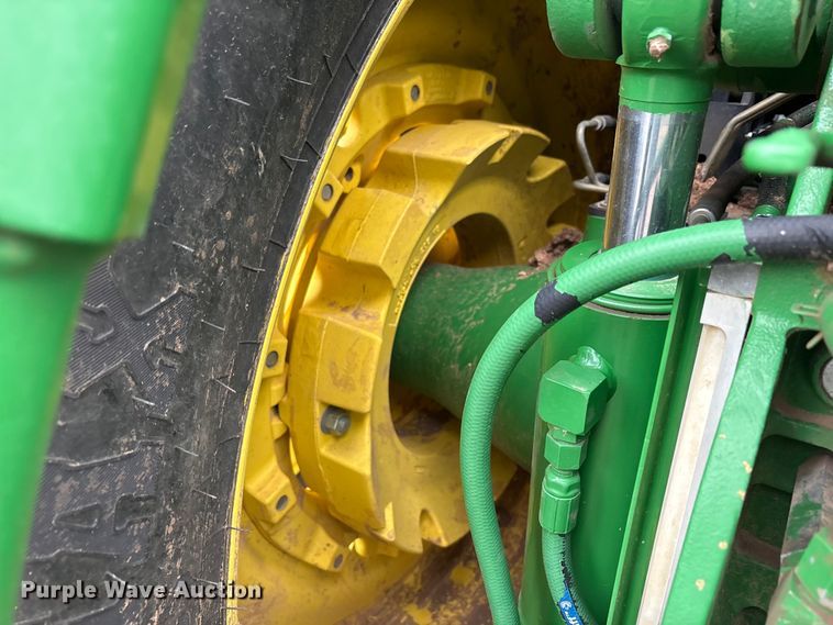 image for item FC2352 2014 John Deere 7250R MFWD tractor