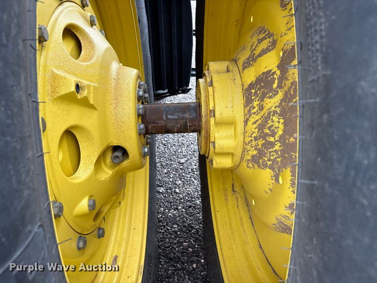 image for item FC2352 2014 John Deere 7250R MFWD tractor