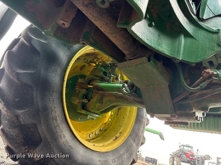 image for item FC2352 2014 John Deere 7250R MFWD tractor