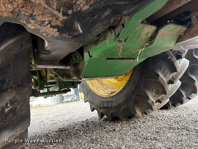 image for item FC2352 2014 John Deere 7250R MFWD tractor