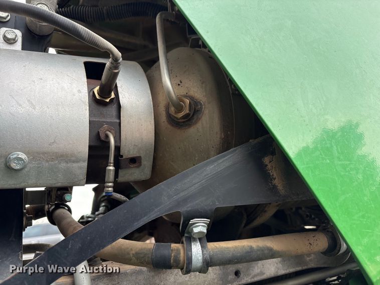 image for item FC2352 2014 John Deere 7250R MFWD tractor