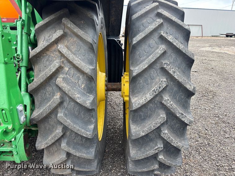 image for item FC2352 2014 John Deere 7250R MFWD tractor