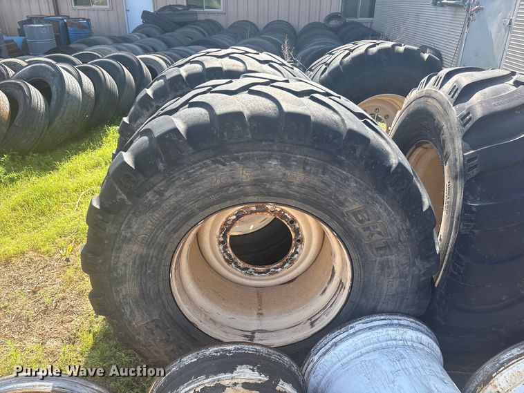 image for item FC2452 (4) 650/55R26.5 tires and wheels