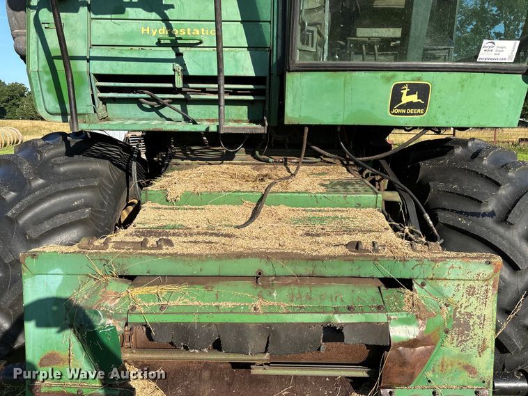 image for item FG0509 1982 John Deere 6620 Turbo combine