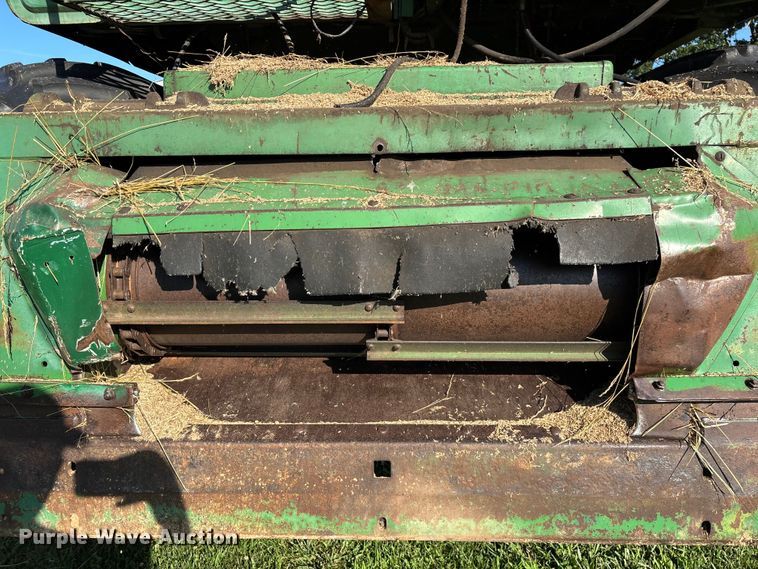 image for item FG0509 1982 John Deere 6620 Turbo combine